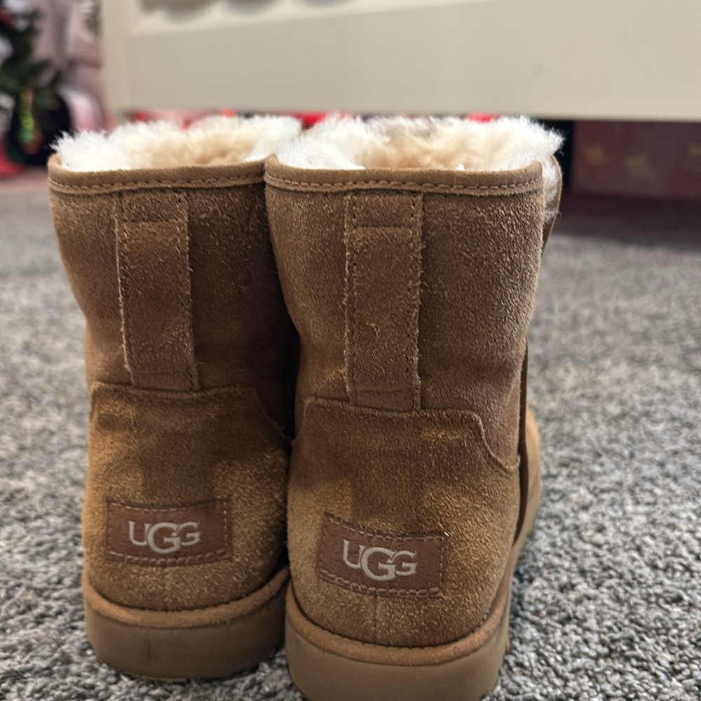 Authentic Ugg Minis - image 2